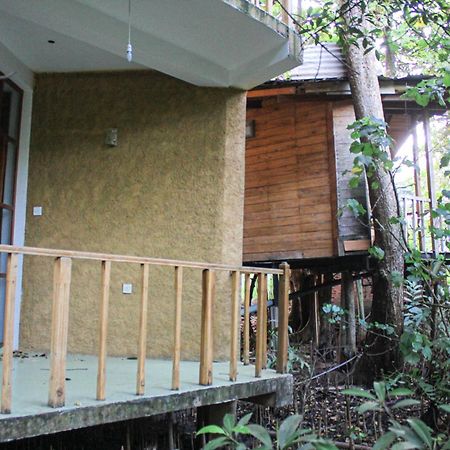 Seasons Four Mini Jungle Cabana Матара Екстер'єр фото